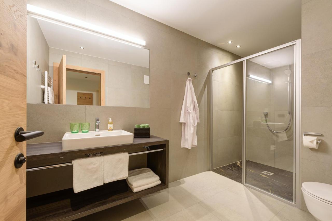 Haus St Anton - Incl Gratis Premium Sommerkarte Sankt Anton am Arlberg Exteriör bild